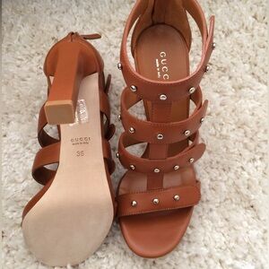Gucci sandals , size 36 , 100% authentic